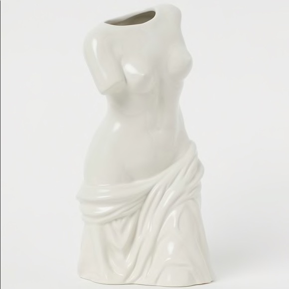 H&M Other - H&M Ceramic Sculpture Vase